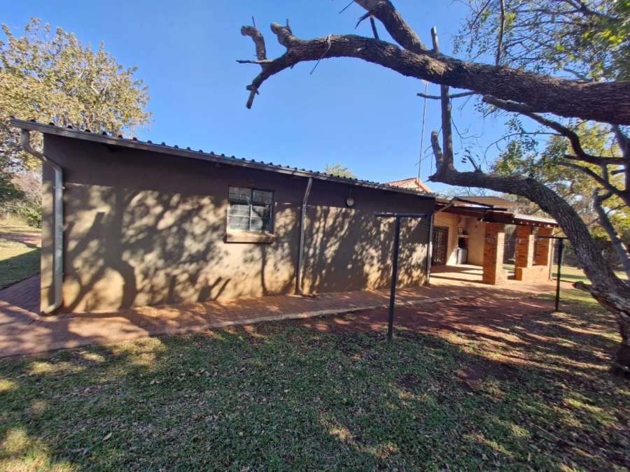 Commercial Property for Sale in Waagfontein North West